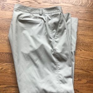 Men’s golf pants